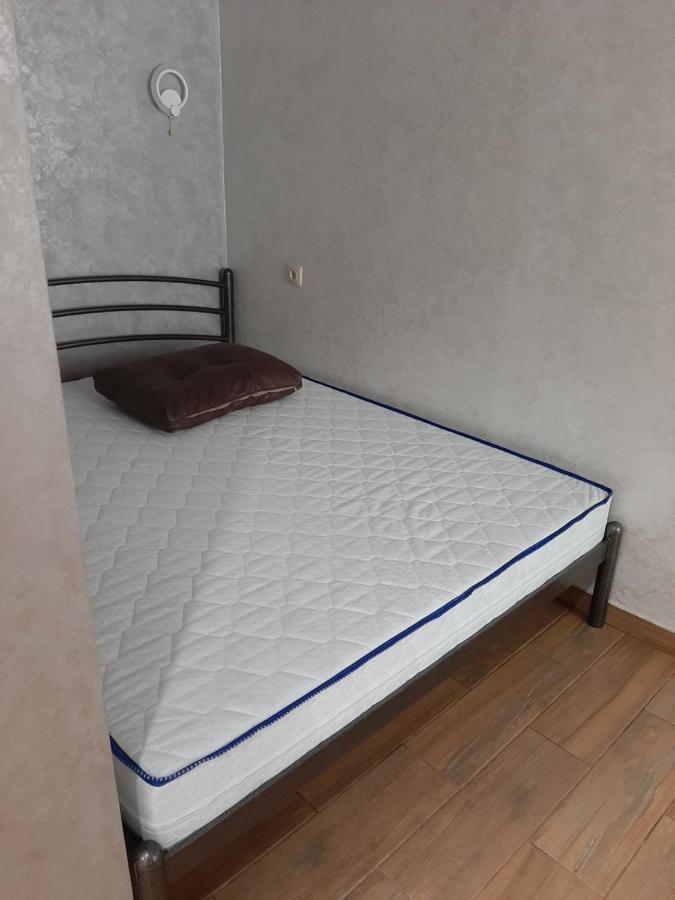 Ferienwohnung Греческая / Дерибасовская Odessa Exterior foto